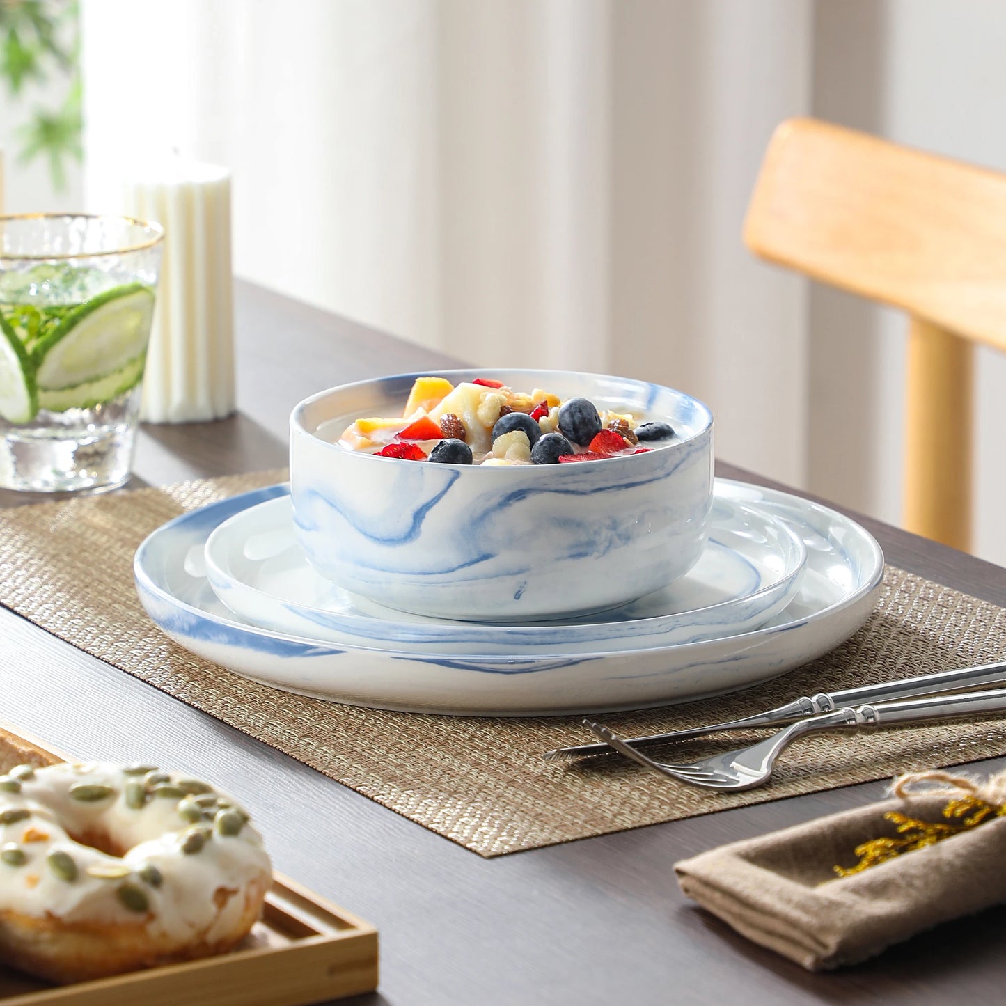 MALACASA Luna Series 24-Piece Marble Porcelain Dinnerware Set with 8 Pcs Dinner/Dessert Plates, Bowl Tableware Set Service for 4