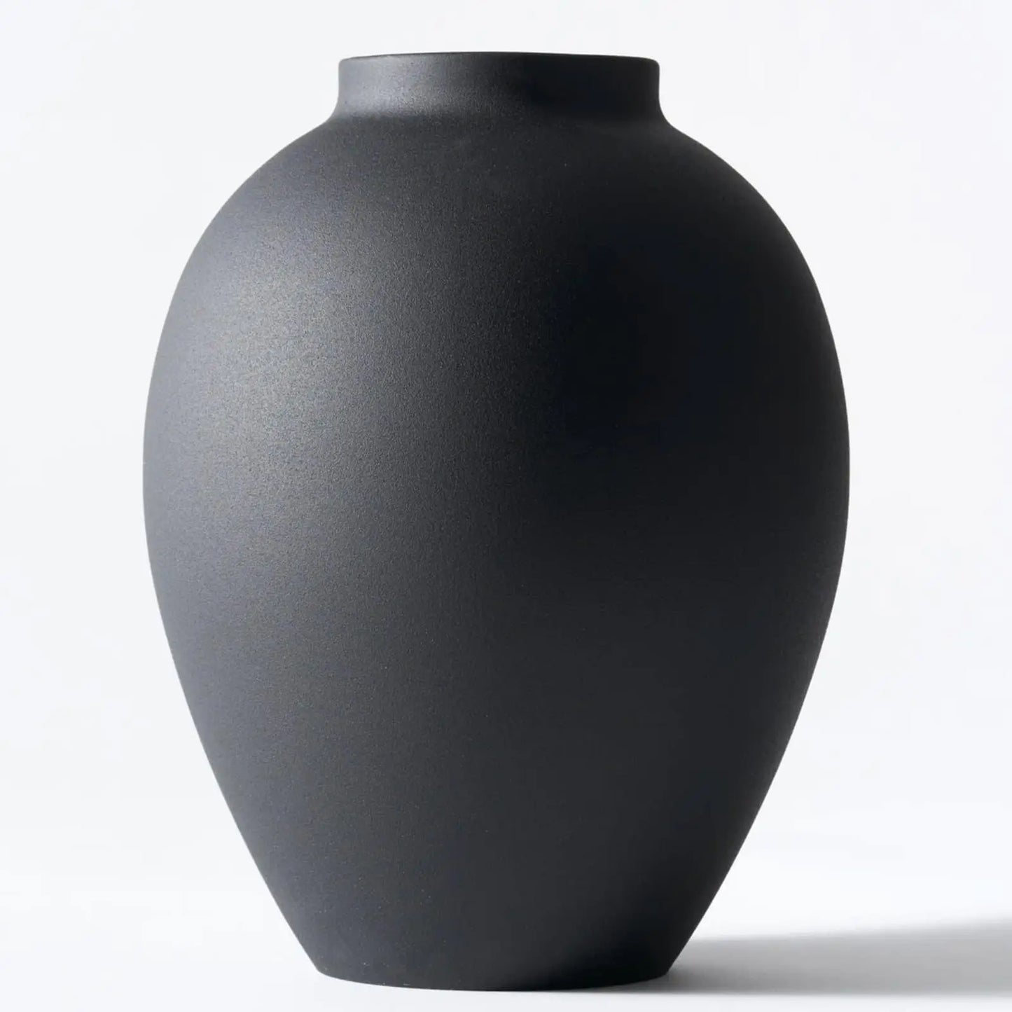 Large Black Vase for Flowers Decor Living Room - 8.6in Tall, Matte Black | Arlo Vase For Dining Coffee Table Centerpieces, Wabi Sabi Decor, Big Decorative Modern Vase