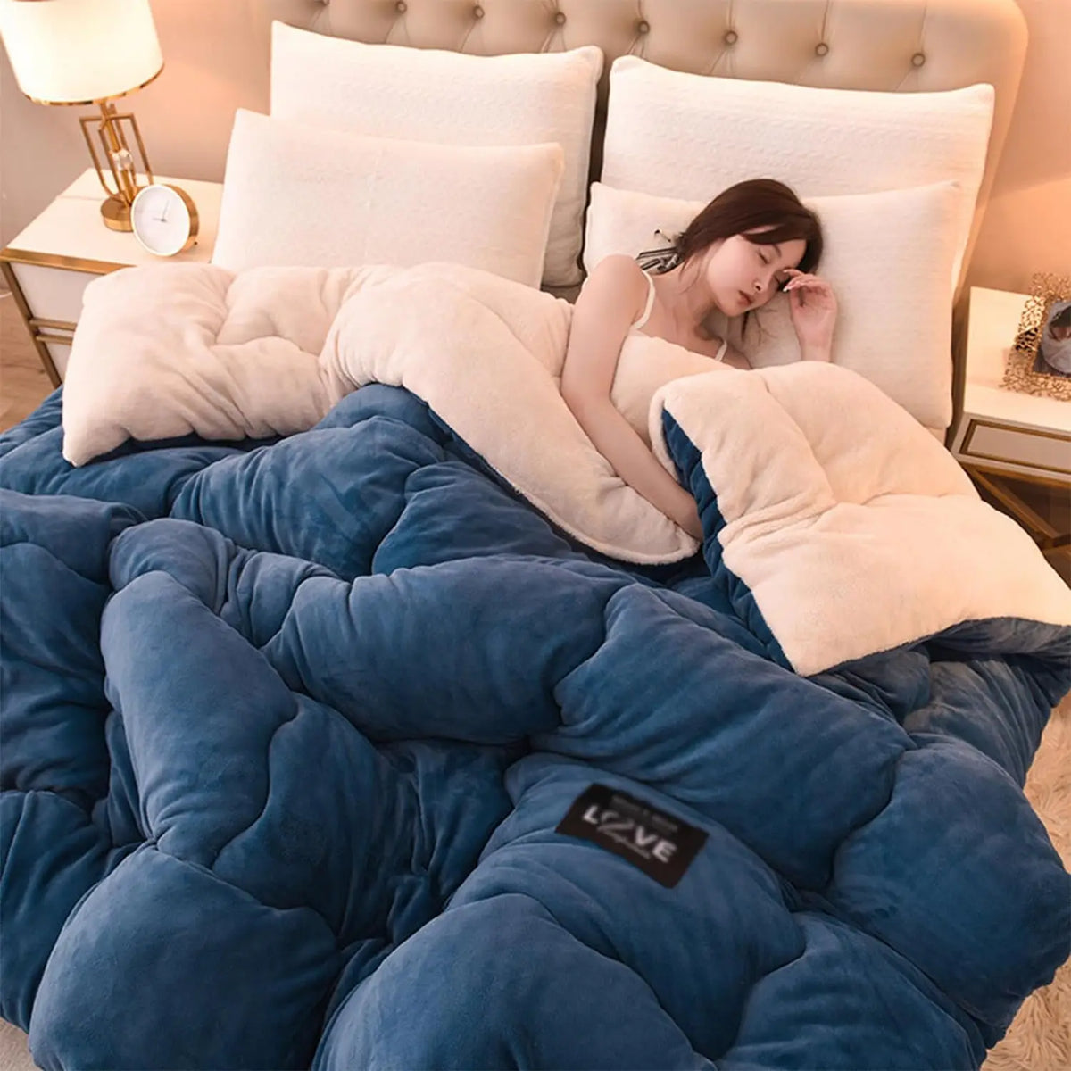 Plush Flannel Fleece Winter Bedding Comforter For Cozy Nights