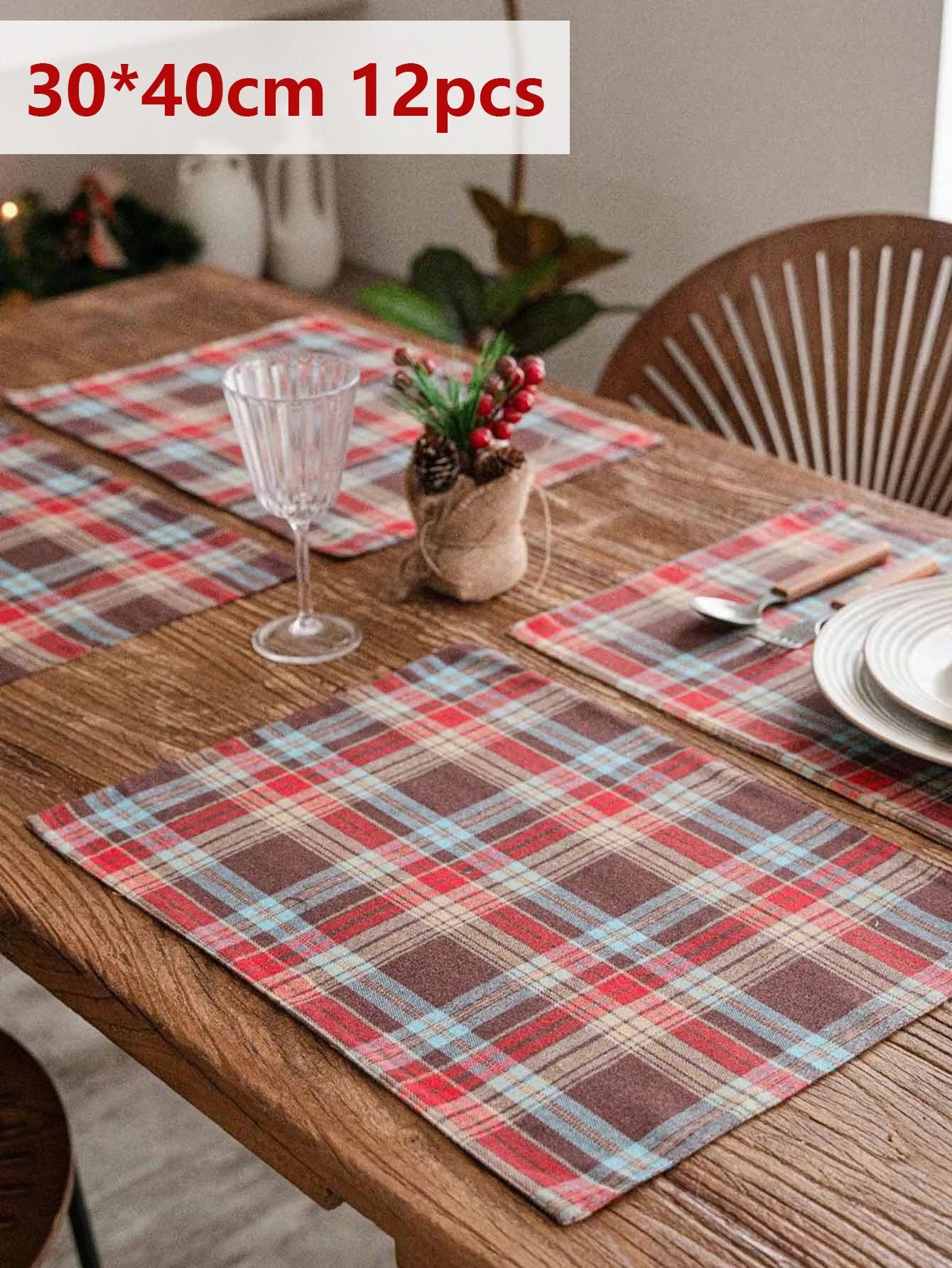 2/4/6Pcs Christmas Tartan Plaid Placemats Washable Table Mats for Holiday Dining Table Decor