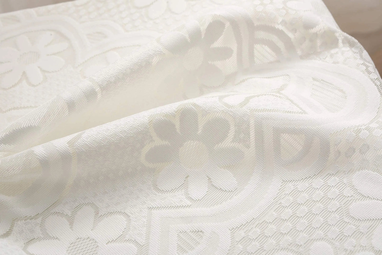 European Lace Embroidered Dining Tablecloth For Weddings And Home