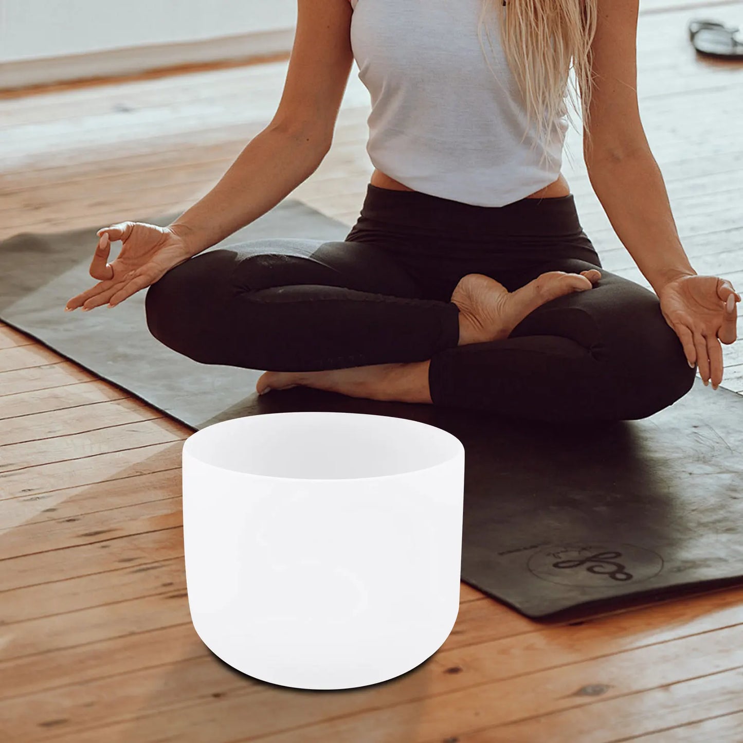 Quartz Singing Bowl for Sound Healing, 432Hz Meditation Bowl with Pure Tone for Chakra Balancing, Yoga & Stress Relief