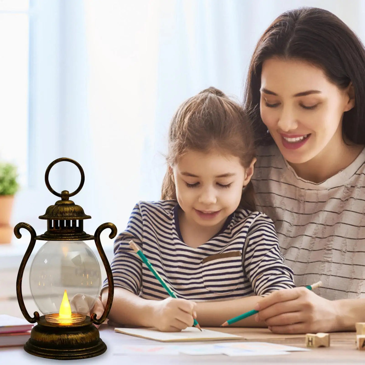 Retro Desk Lamp Battery Powered LED Retro Portable Lantern Home Decor Lights LED Tent Light For Living Room Patio Festival Decor