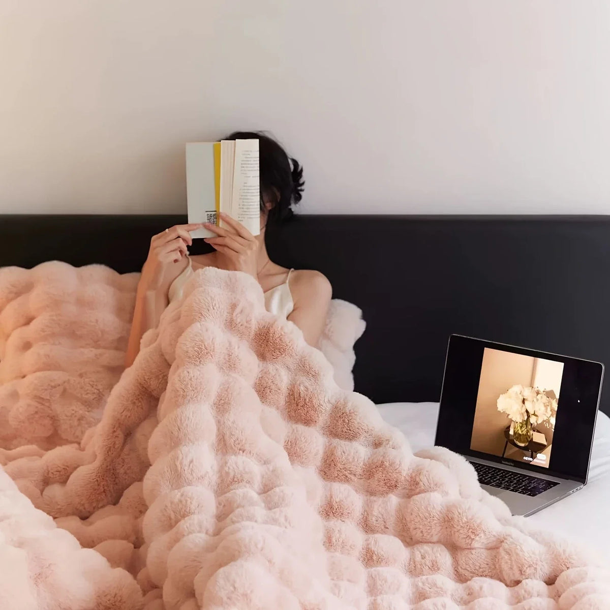 Fluffy Bubble Fleece Throw Blanket For Cozy Couch Decor