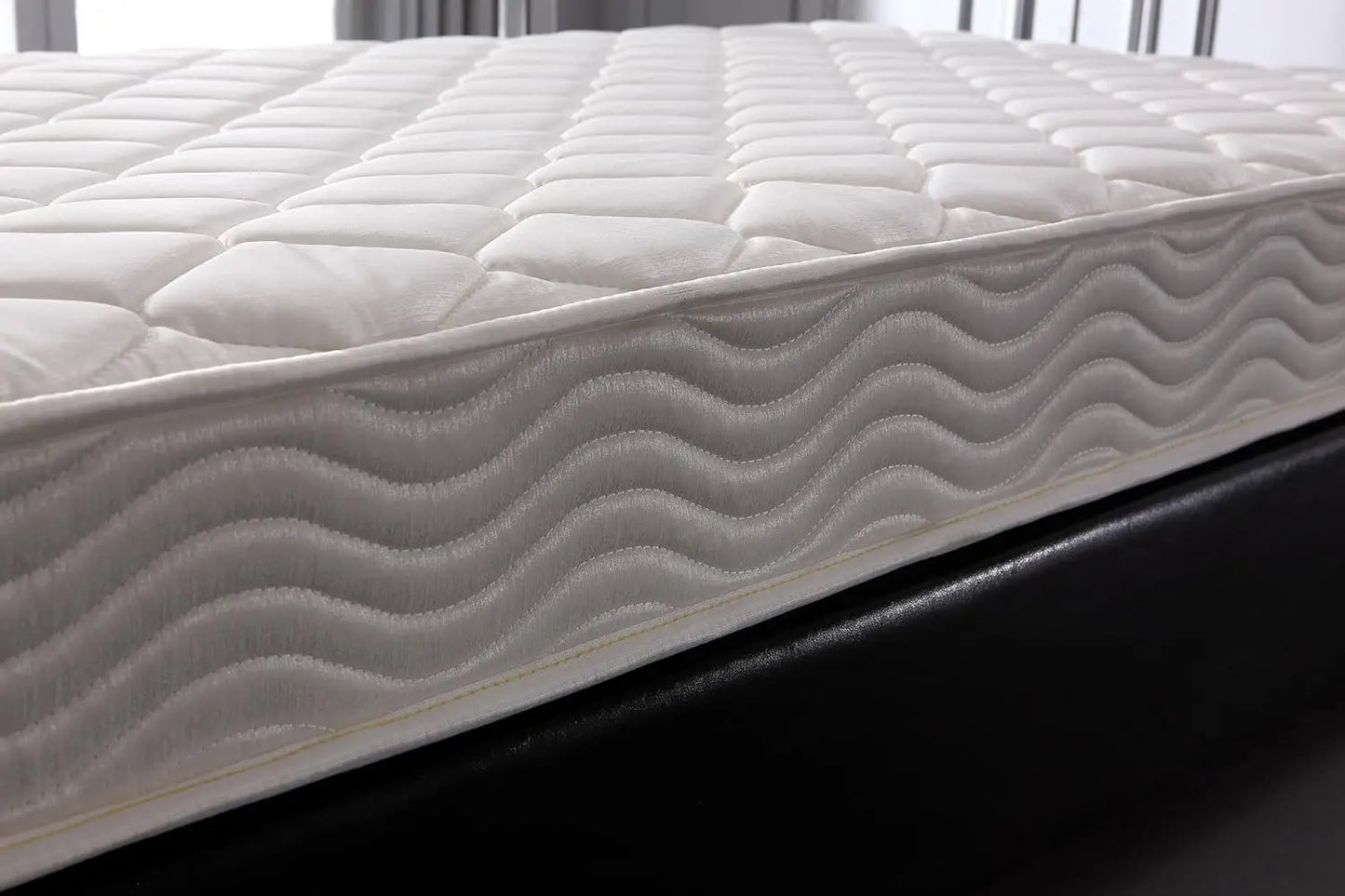 Memory Foam Hybrid Mattress With Medium Firm Comfort