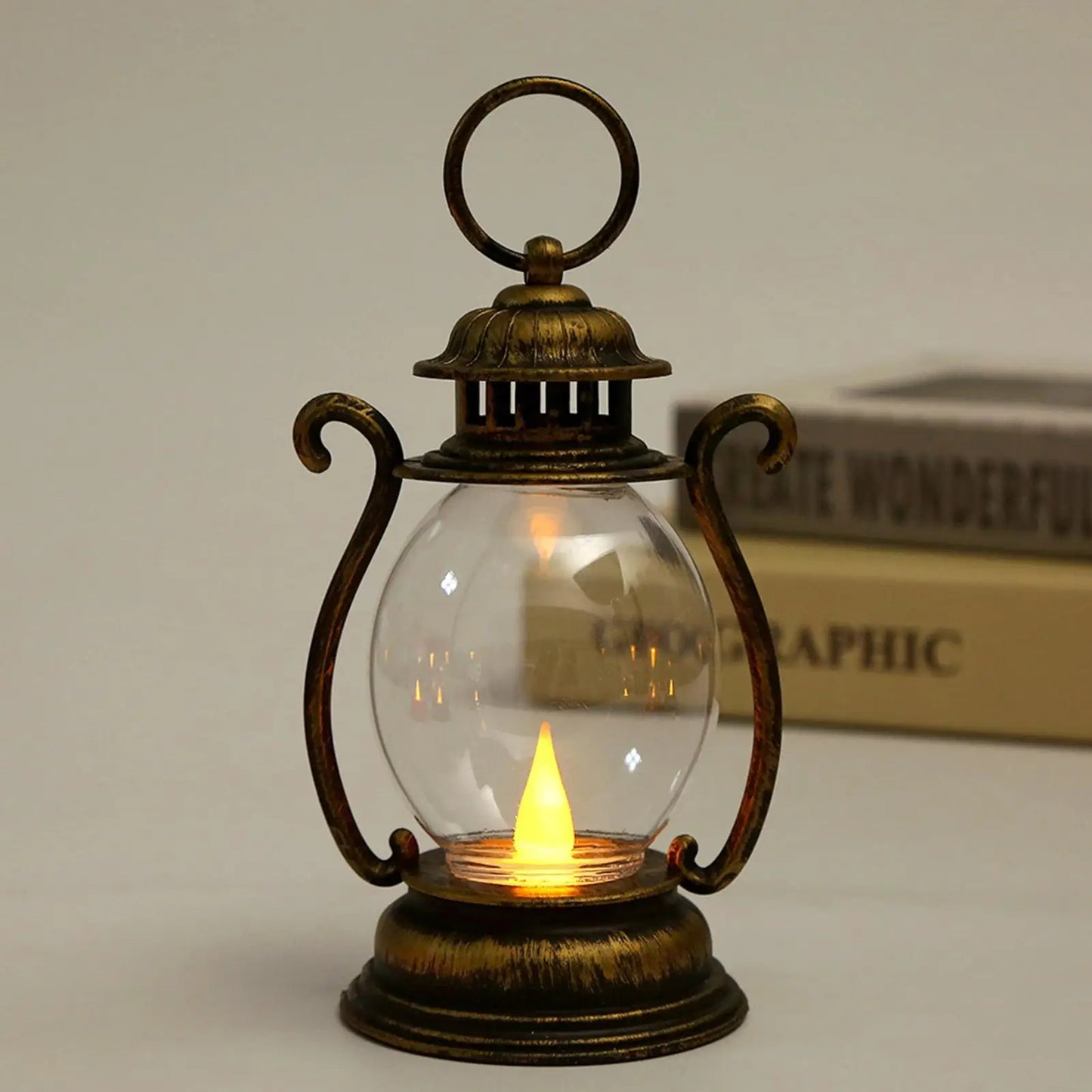 Retro Desk Lamp Battery Powered LED Retro Portable Lantern Home Decor Lights LED Tent Light For Living Room Patio Festival Decor