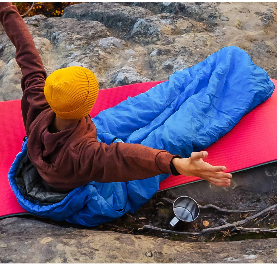 Kamperbox SY011 Sleeping Bag 40D Ripstop Nylon Shell Synthetic Fiber Fill Lightweight Portable Camping Sleeping Bag for Adults