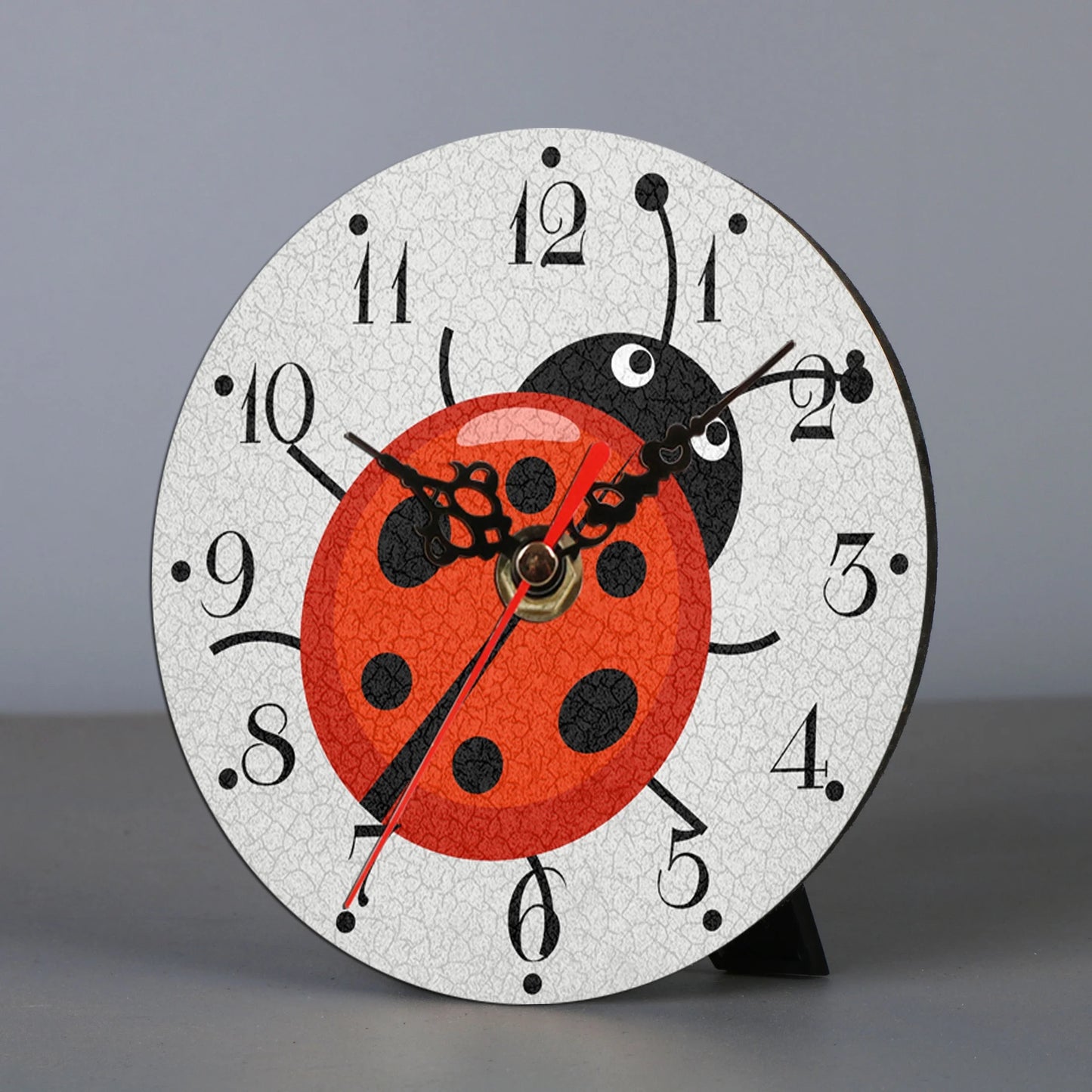 One Pack Animal Ladybug Pattern Decorative Hanging Clock, No Ticking, Silent Hanging Clock, Decorate Living Room, Bedroom, Offic