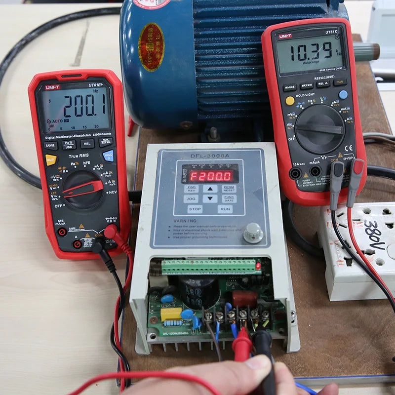 Uni T Professional Digital Multimeter UT61 Series 1000V