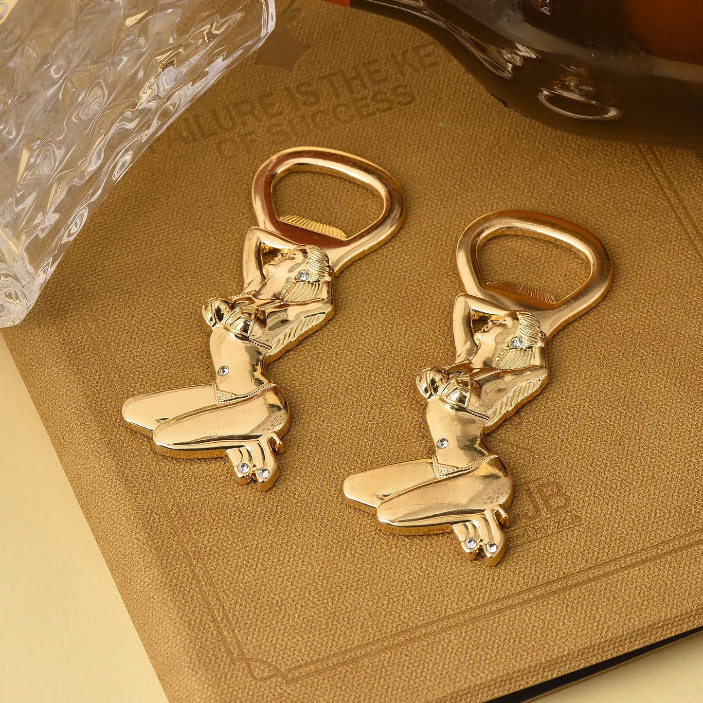 1Pc golden beautiful woman bottle opener, sexy bikini beautiful woman with diamond beer bottle opener, holiday party event bachelor party bar supplies