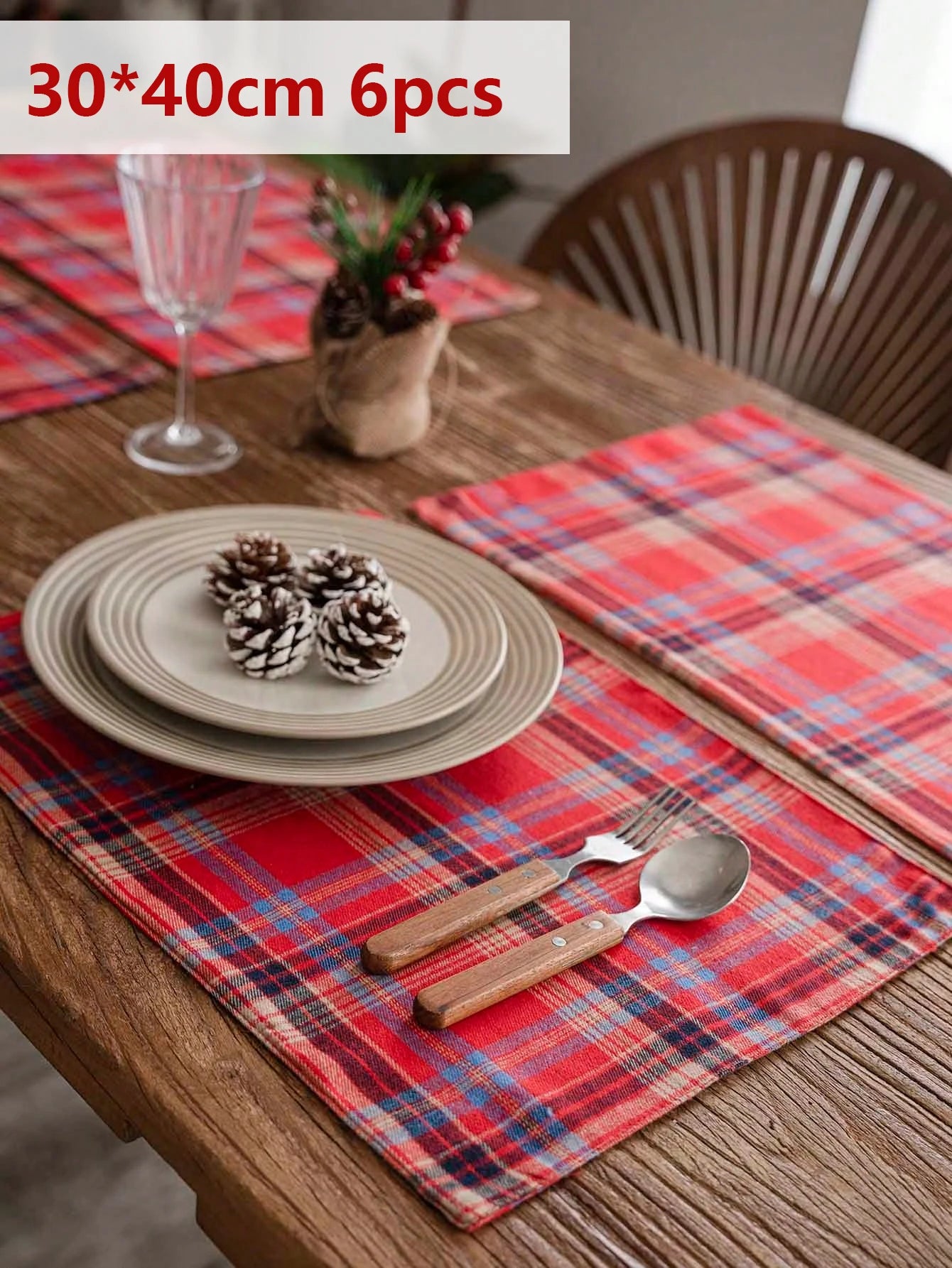 2/4/6Pcs Christmas Tartan Plaid Placemats Washable Table Mats for Holiday Dining Table Decor