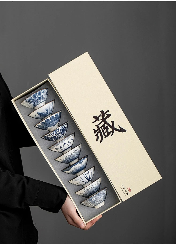 10pcs/box Blue and White Porcelain Tea Bowls Ceramic Kung Fu Small Teacups Single Master Cup with Gift Box Packaging Teaware Set
