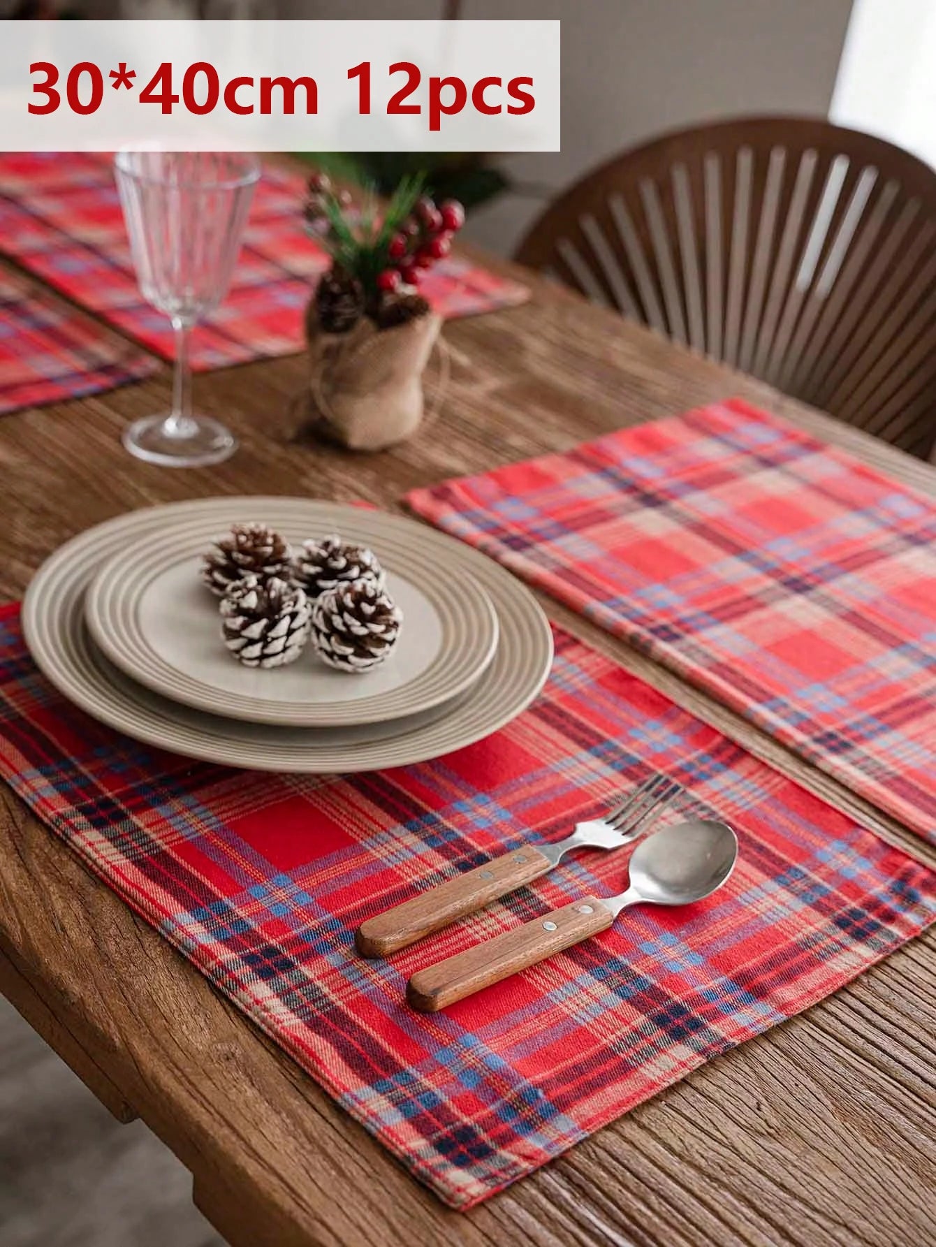 2/4/6Pcs Christmas Tartan Plaid Placemats Washable Table Mats for Holiday Dining Table Decor