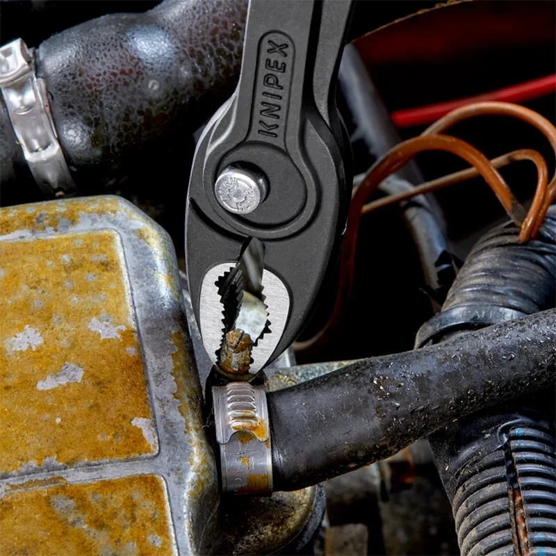 KNIPEX 82 02 200 8" Adjustable Carp Pliers - TwinGrip, Force-Saving Water Pump Pliers for Tight Fasteners
