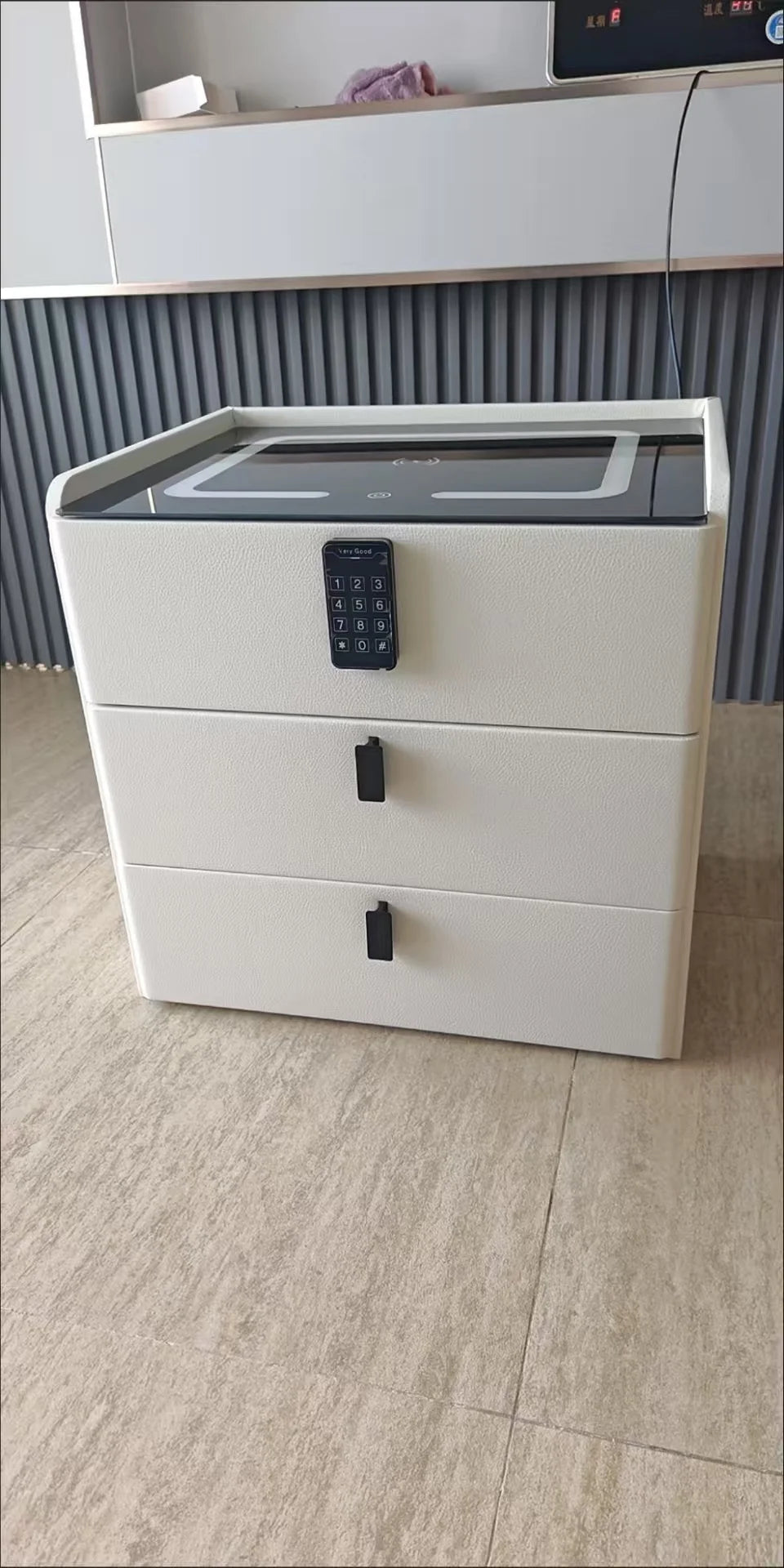 Smart Multifunctional Bedside Table with Wireless ChargerTouch Control 3-Color LEDLightModern Nightstand with Solid Wood