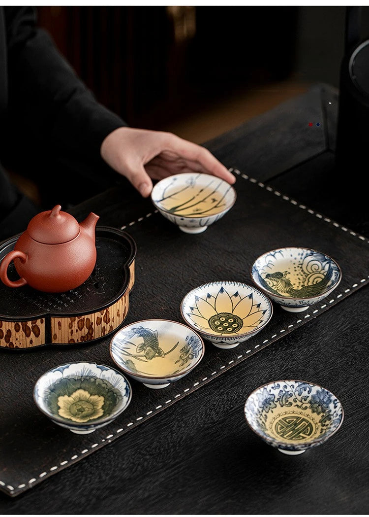 10pcs/box Blue and White Porcelain Tea Bowls Ceramic Kung Fu Small Teacups Single Master Cup with Gift Box Packaging Teaware Set