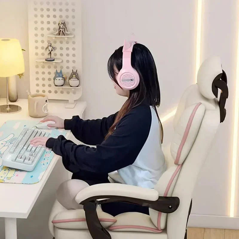 Pink Gaming Chair for Girl Gamer Ergonomic Computer Desk Chair Lumbar Support Comfortable Long Time Sitting Streaming Office