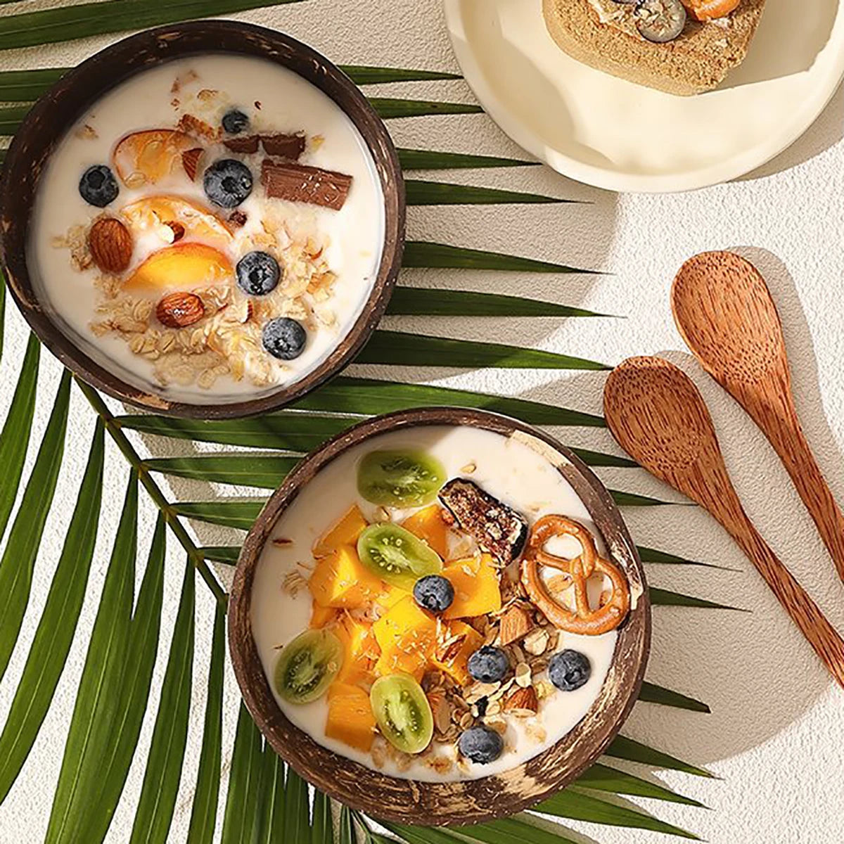 Natural Coconut Shell Bowl And Spoon Set For Serving Dishes Salad Wooden Reusable Kitchen Tableware Coconut Bowls Fruit Bowl
