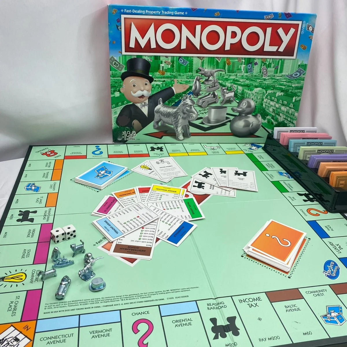 Hasbro Monopoly Classic Real Estate Tycoon Board Game Monopoly Strong Chess Family Party Interactive Puzzle Game
