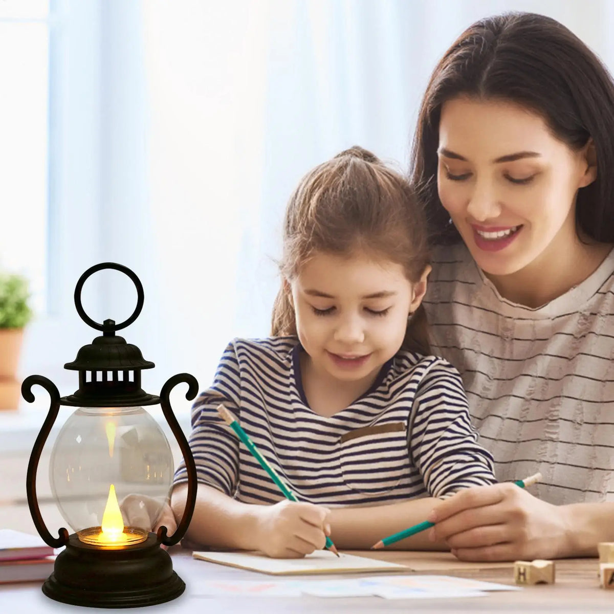 Retro Desk Lamp Battery Powered LED Retro Portable Lantern Home Decor Lights LED Tent Light For Living Room Patio Festival Decor