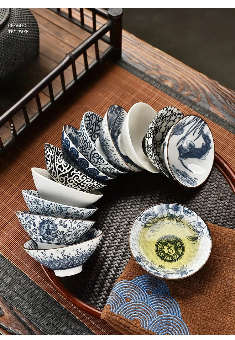 10pcs/box Blue and White Porcelain Tea Bowls Ceramic Kung Fu Small Teacups Single Master Cup with Gift Box Packaging Teaware Set