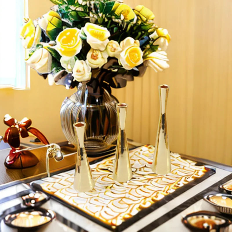 Elegant Metal Candle Holder Stand For Home Centerpiece Decor