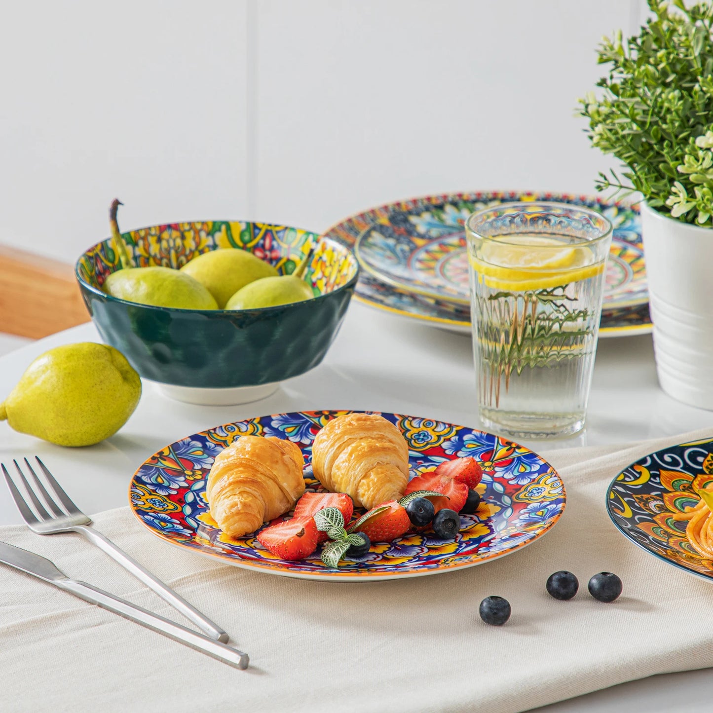 Vancasso 12/16/18/24 Piece Ceramic Dinnerware Set Stoneware Bohemian Style with Dinner/Dessert Plate/Cereal/Pasta Bowl For 6